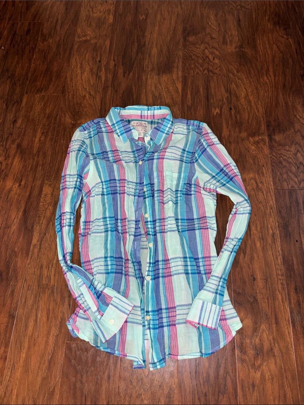 Old Navy Plaid Button-Down Shirt in Blue Pink Green